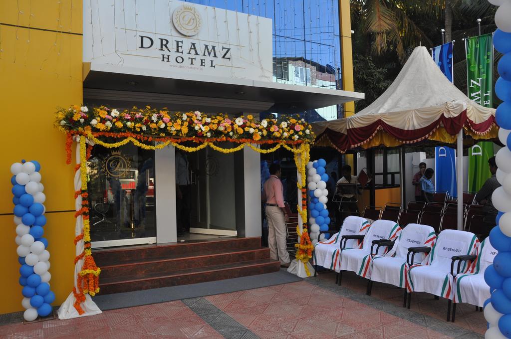 Dreamz Hotel Thiruvananthapuram Kültér fotó